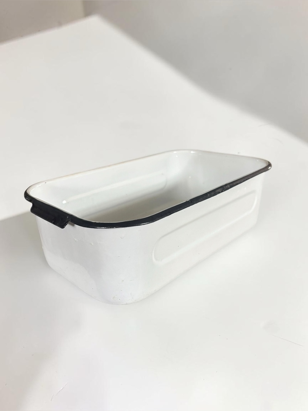 Vintage Enamelware Refrigerator Pan White Black Rim 12.5" Farmhouse
